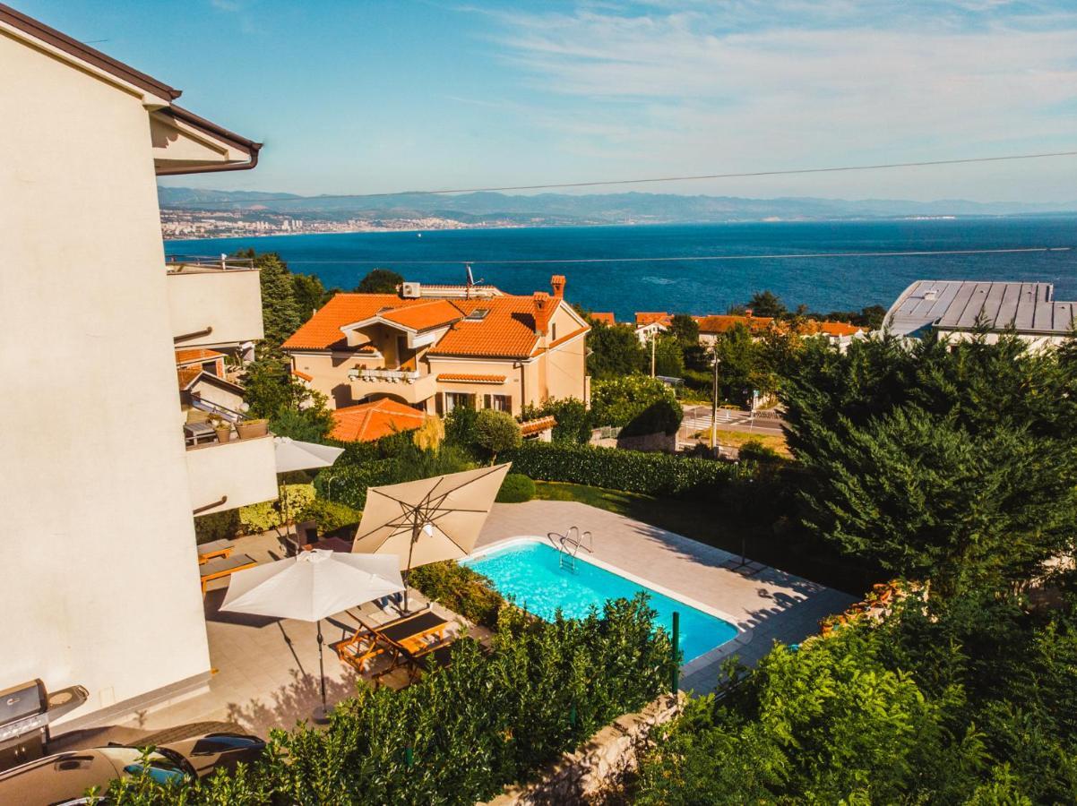 Panoramic Apartment Sea View And Pool Opatija Ičići Exterior foto