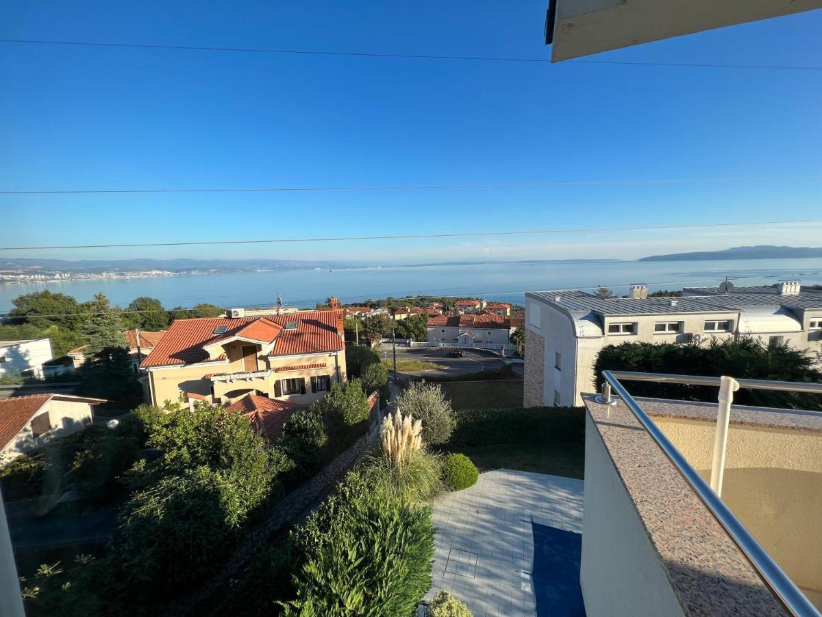 Panoramic Apartment Sea View And Pool Opatija Ičići Exterior foto